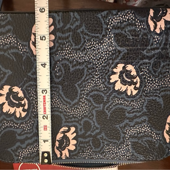 EUC Ted Baker Crossbody Bag - Picture 6 of 14